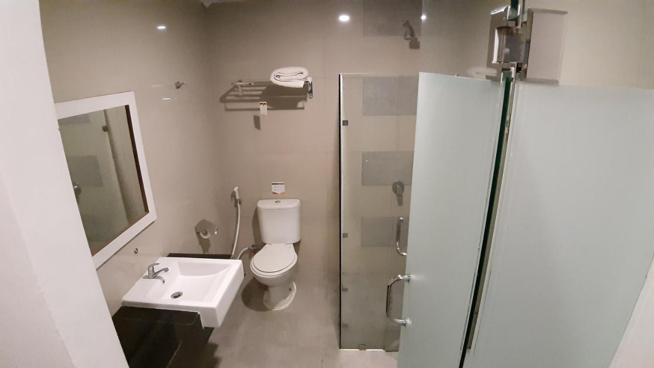 Xtra Hotel Bengkulu Buitenkant foto