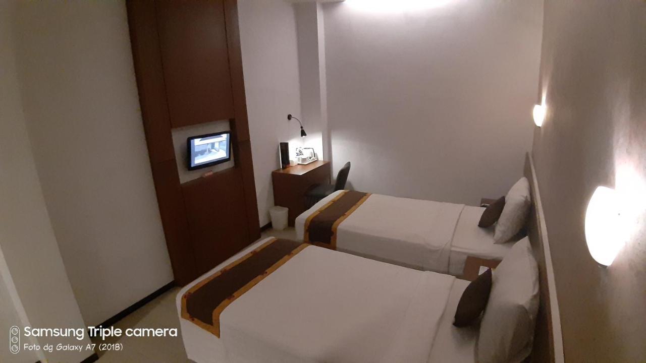 Xtra Hotel Bengkulu Buitenkant foto