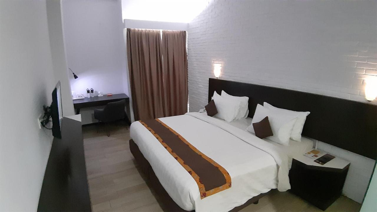 Xtra Hotel Bengkulu Buitenkant foto