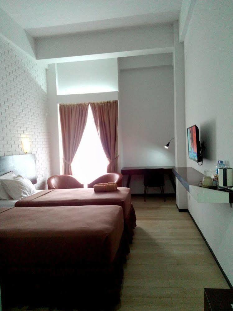 Xtra Hotel Bengkulu Buitenkant foto