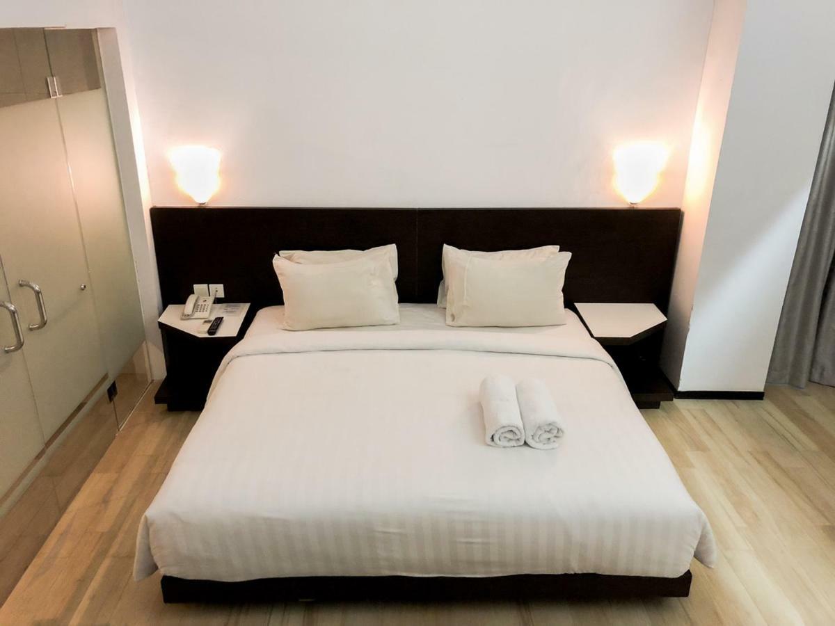 Xtra Hotel Bengkulu Buitenkant foto