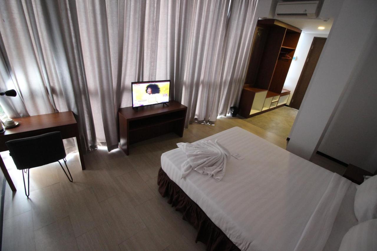 Xtra Hotel Bengkulu Buitenkant foto