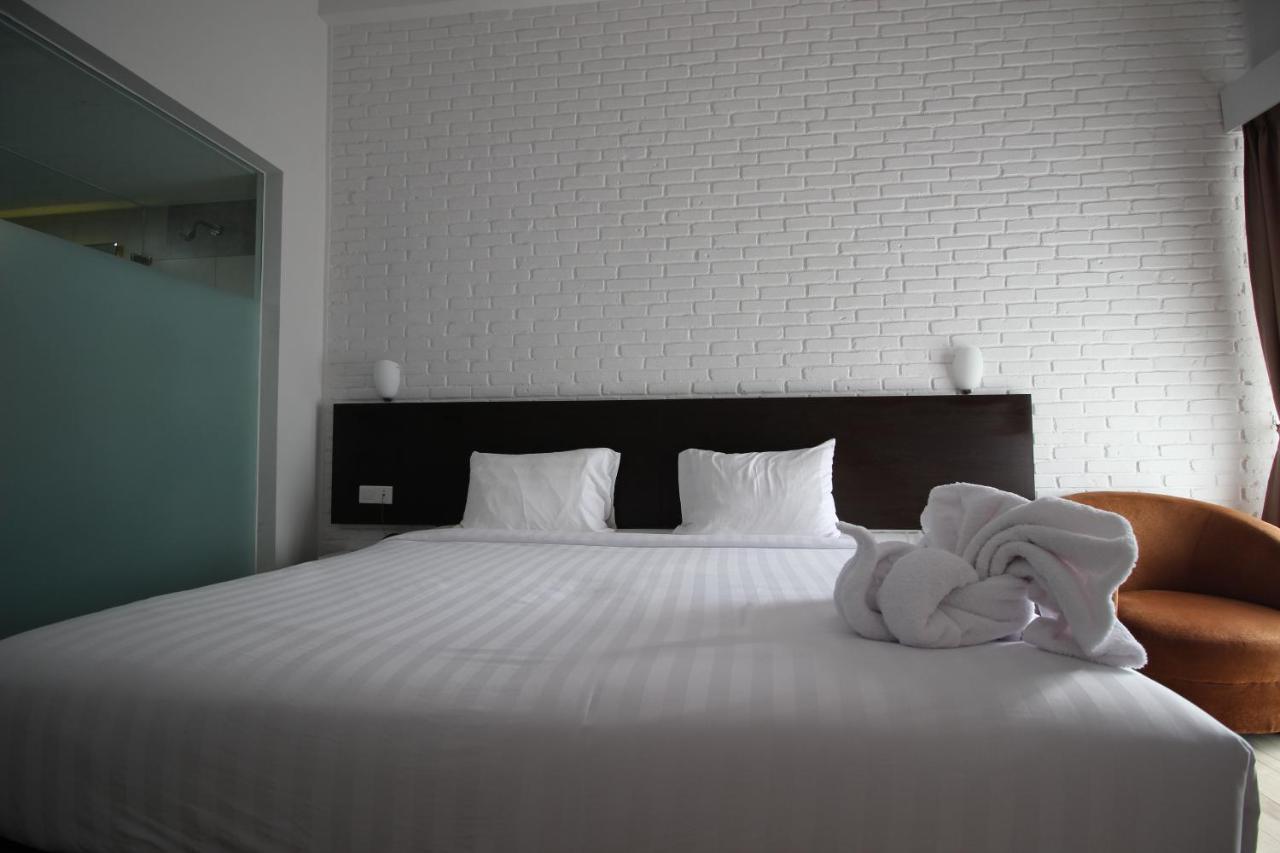 Xtra Hotel Bengkulu Buitenkant foto