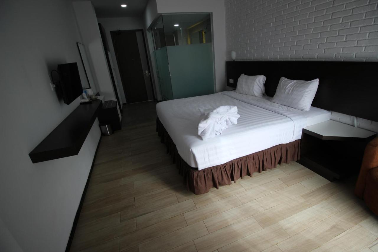 Xtra Hotel Bengkulu Buitenkant foto