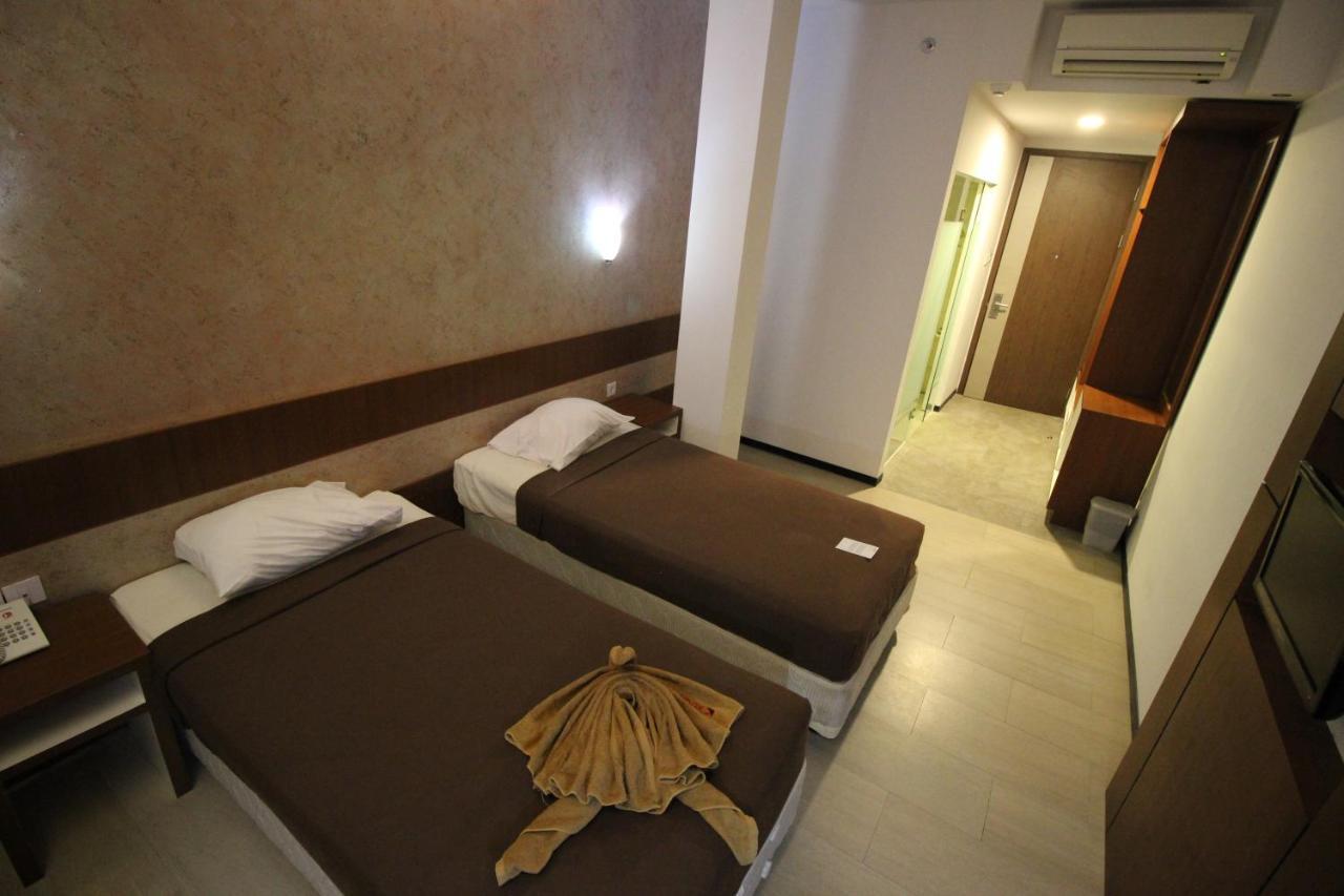 Xtra Hotel Bengkulu Buitenkant foto